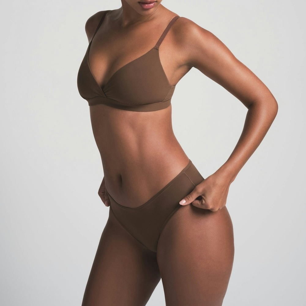 Skims Everyday Sculpt High Waist Brief, Mica, Medium